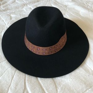 NWT Women's Wide Brim Fedora Hat with Scarf Band - A New Day